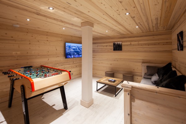 Chalets in Meribel with games rooms